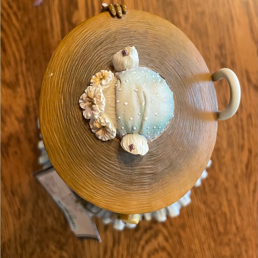 Vintage Style Polka Dot Figurine - Picture 6 of 8